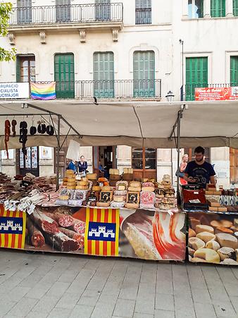 Finca Mia Limon: Markttag in Llucmajor
