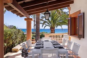 Finca S'Embat: Überdachte Terrasse
