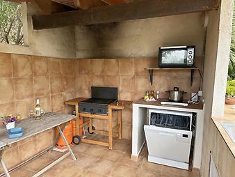 Finca Cas Padri Guillem: Grillhütte Ausstattung