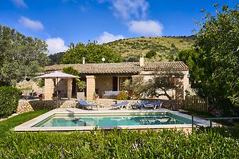 Finca Can Robi Nou: franciscogarvi.comDJI_0924.jpg