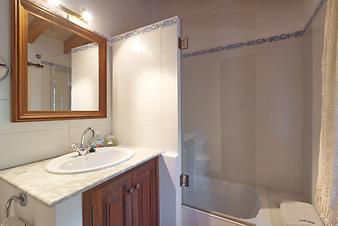 Finca Can Pistola: Badezimmer