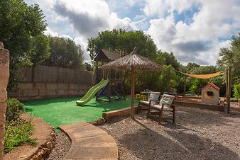 Finca Cas Padri Guillem: Spielplatz