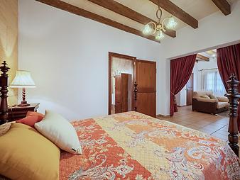 Finca Cas Cuni: Schlafzimmer 1