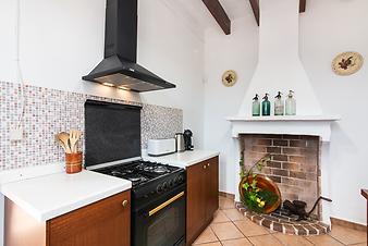 Finca Can Biel: Can Biel- alter Kamin