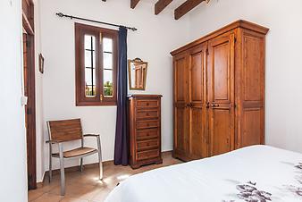 Finca Can Biel: Schlafzimmer 1