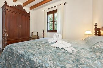Finca Sa Font d'alt: Schlafzimmer 1