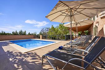 Finca Es Matullos: Poolbereich