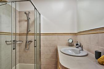 Finca Es Moli d'en Creu: Badezimmer ensuite zu Schlafzimmer 3