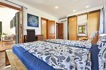 Finca Es Moli d'en Creu: Schlafzimmer 1 