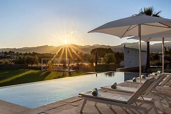 Finca Son Set: Poolliegen