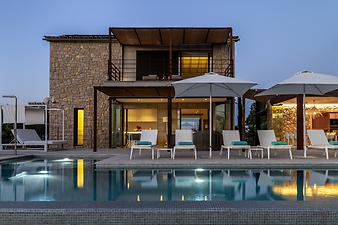 Finca Son Set: Pooltechnik Überlaufpool