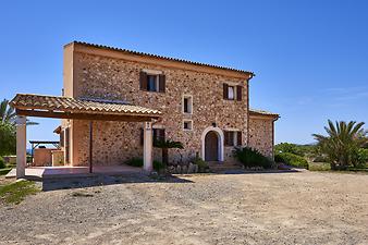 Finca Can Guillem Boquet: Die Nordfassade der Finca Mallorca