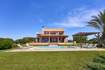 Finca Can Guillem Boquet: Ansicht der Finca von Süden