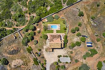 Finca Can Guillem Boquet: Finca von oben