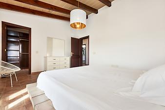 Finca Es Matullos: Masterschlafzimmer