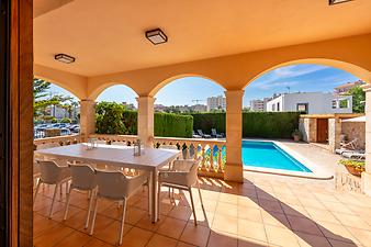 Ferienhaus Ca Nostra: Überdachte Terrasse
