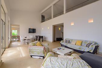 Finca Can Pere: Wohnzimmer mit Musikanlage