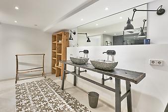 Ferienhaus Villa Port Verd: Bad im UG