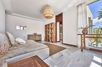 Ferienhaus Villa Port Verd: Wohnbereich im Obergeschoss