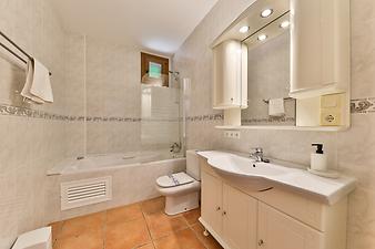Finca Es Puig d'es Call: Bad ensuite Schlafzimmer 7