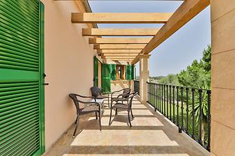 Finca Es Puig d'es Call: Terrasse Obergeschoss Hauptgebäude