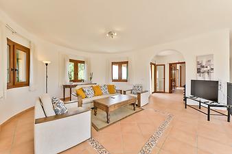 Finca Es Puig d'es Call: Wohnbereich OG, gegenüber von SZ 1