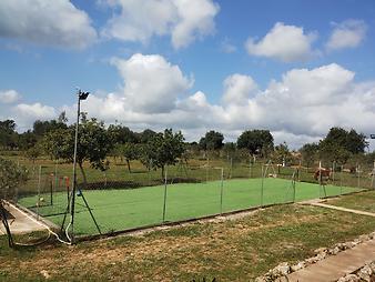 Finca Cas Padri Guillem: Fußballfeld