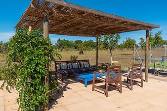 Finca Cas Padri Guillem: sitzbereich_auf_der_finca.jpeg
