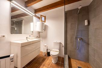 Finca Cas Pages des Pujol: Badezimmer der Ferienwohnung