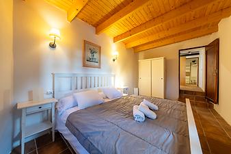 Finca Cas Pages des Pujol: Elternschlafzimmer mit Schrank
