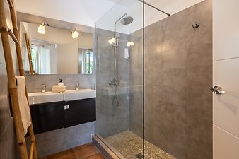 Finca Cas Pages des Pujol: Badezimmer Dusche