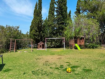 Finca Cas Pages des Pujol: Spielplatz