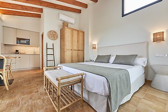 5 - Cala Bota