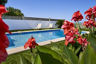 Finca Can Serra: Stadthaus Can Serra- Poolbereich