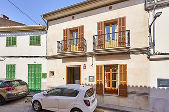 Finca Can Serra: Stadthaus Can Serra