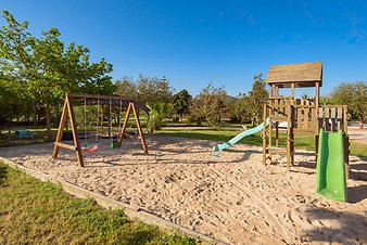 Finca Can Pere Rei: Spielplatz mit Sandboden