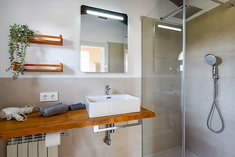 Finca Can Torrecita: Bad vom Turmzimmer