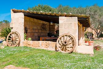 Finca Son Cortera Vell: überdachte Terrasse