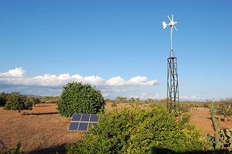 Finca Son Cortera Vell: Solarpanels und Windrad