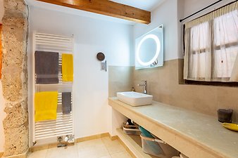 Finca Son Jorbo: Tierra- Badezimmer
