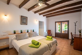 Finca Coll Doret: Schlafzimmer 1