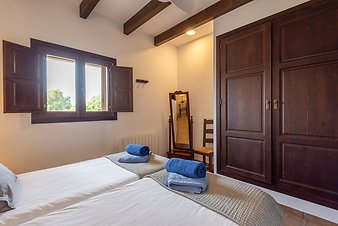 Finca Coll Doret: Schlafzimmer  mit Deckenventilator