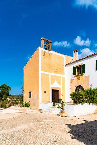 Finca Cas Pages des Pujol: Kapelle  Bischof