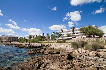 Ferienwohnung Ses Roques de Cala Bona: Appartementhaus in Cala Bona