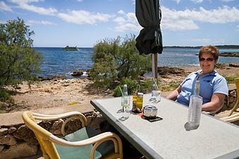 Ferienwohnung Ses Roques de Cala Bona: Andrea Randoll in der Pizzeria