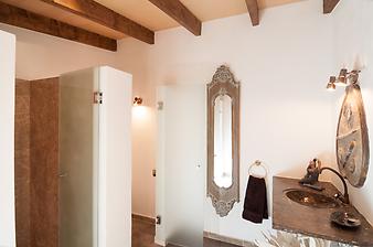 Finca Es Collet: elegant-moderne Außenbad