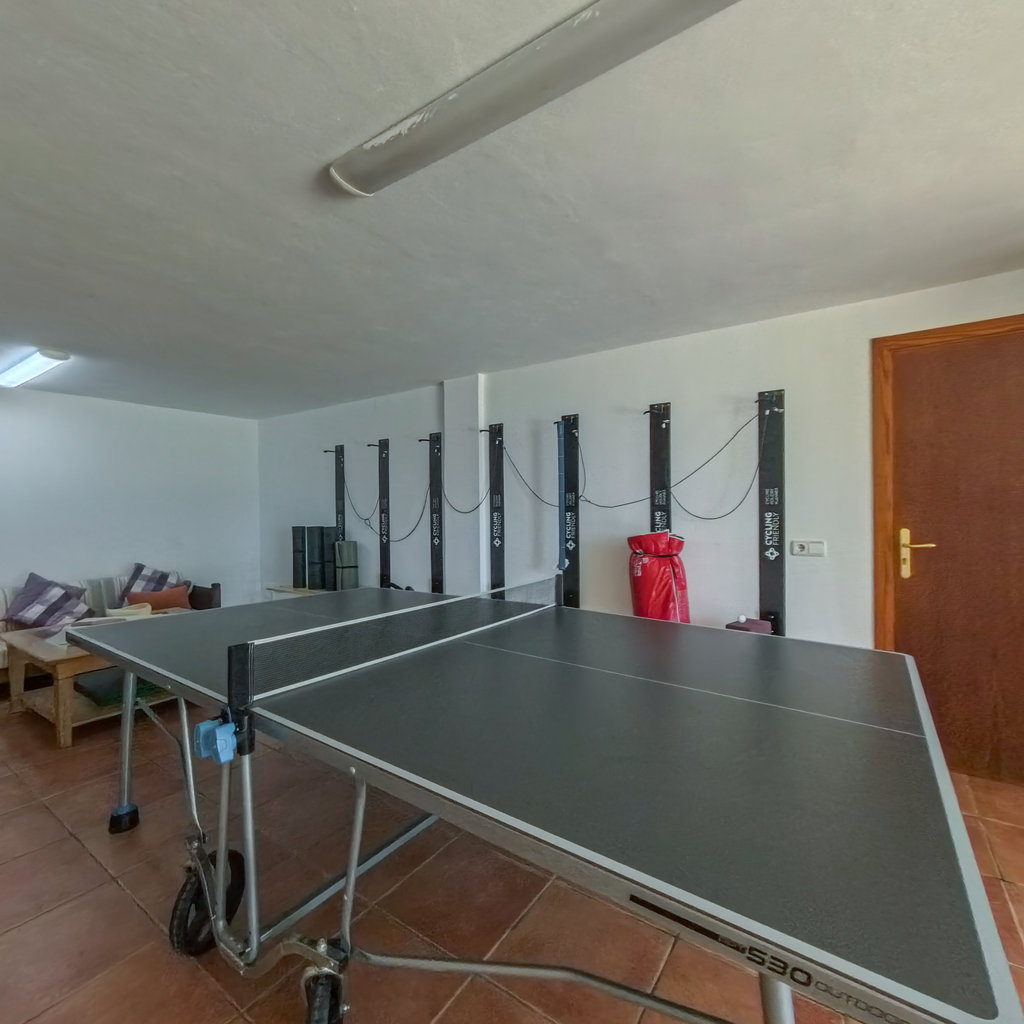 Finca Es Puig d'es Call: Panoramen Erd- und Untergeschoss